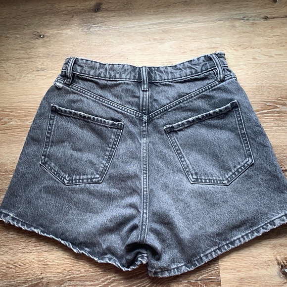 ZARA Jean Shorts - Picture 3 of 3